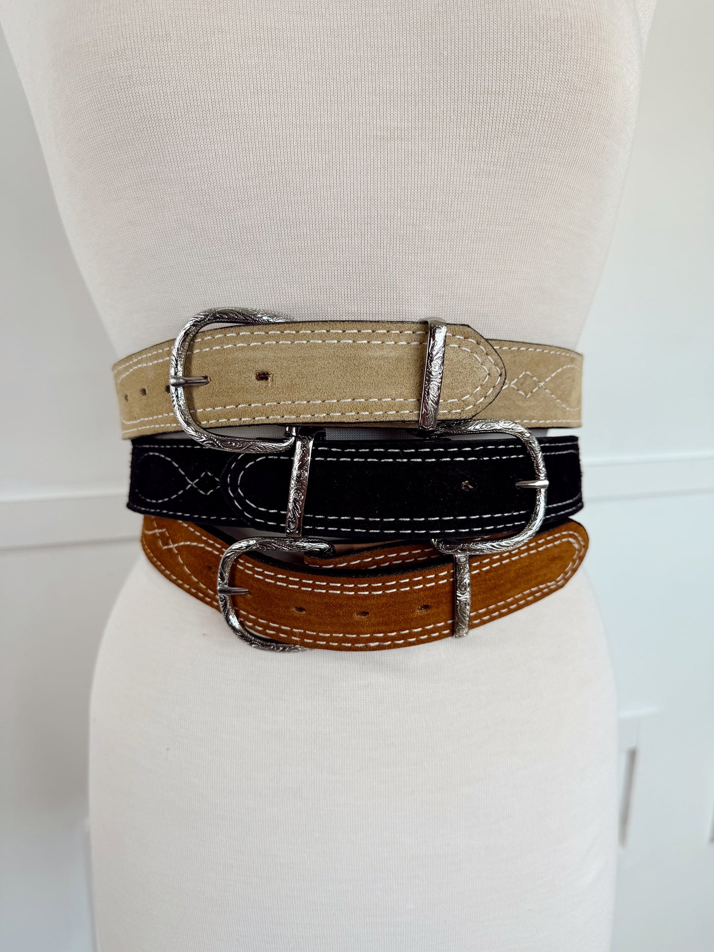 The Gunslinger Belt in Sand