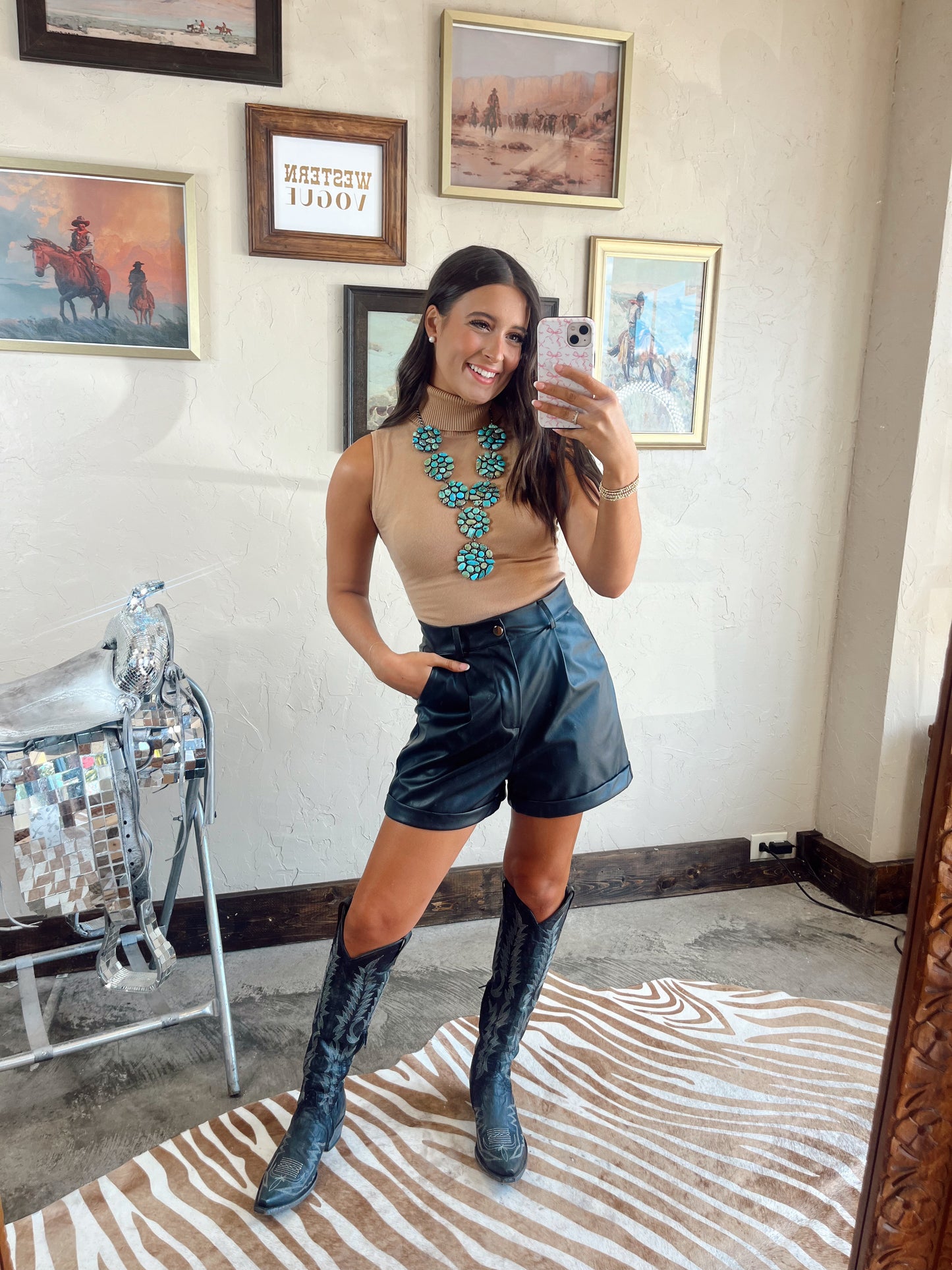 Layla Shorts in Black- Size XL
