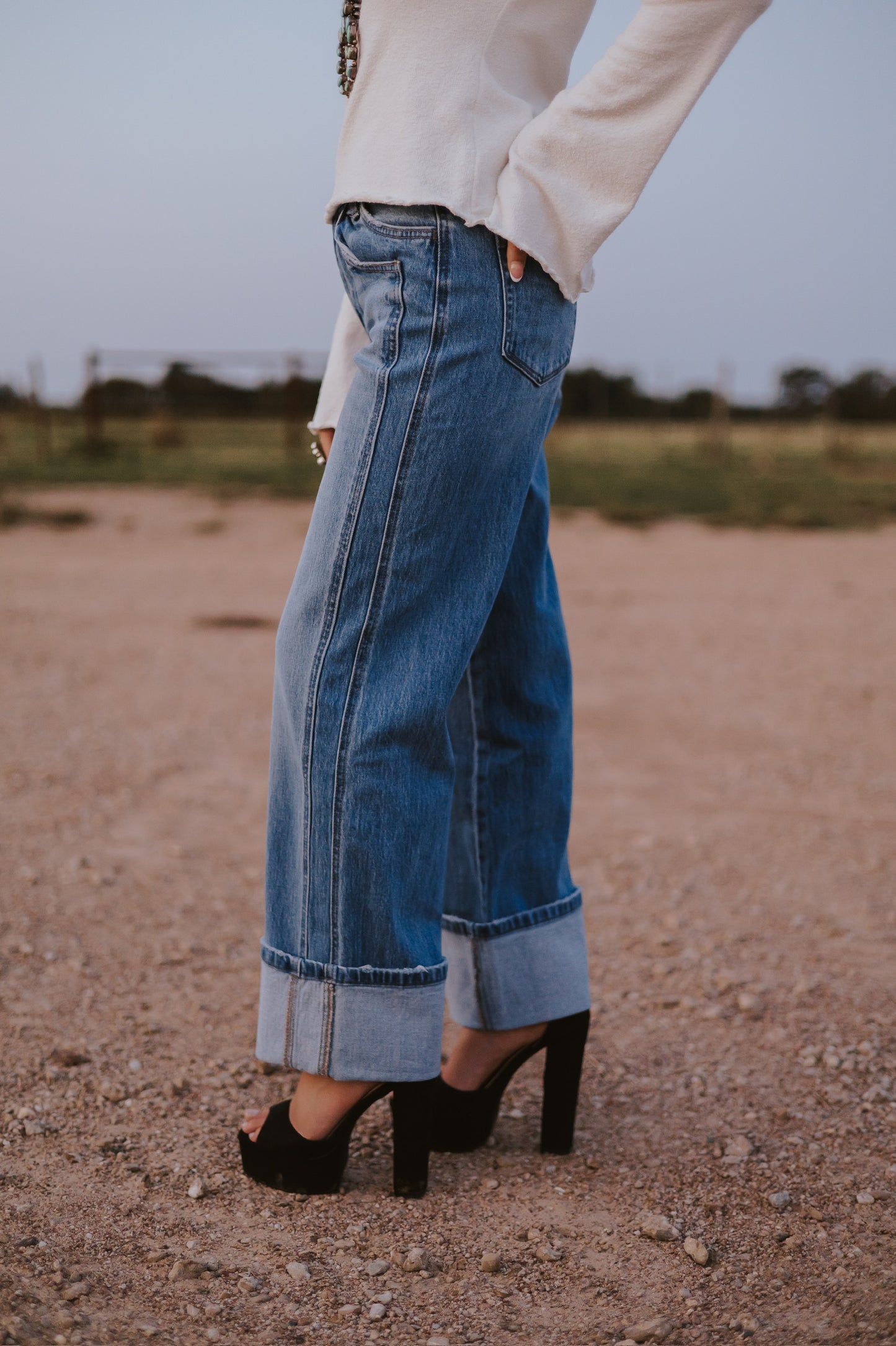 The Fiona Jeans in Dark Wash