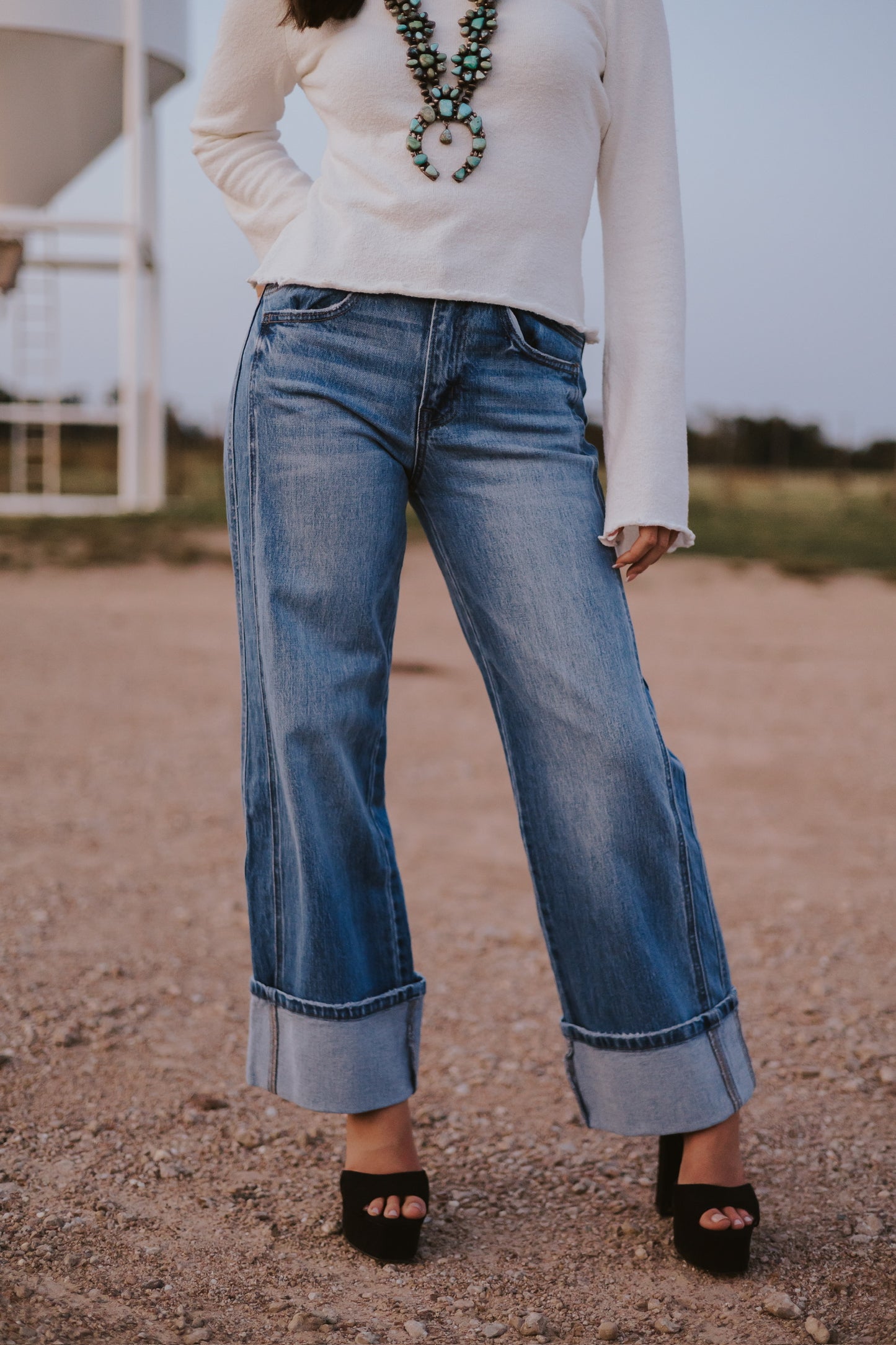 The Fiona Jeans in Dark Wash