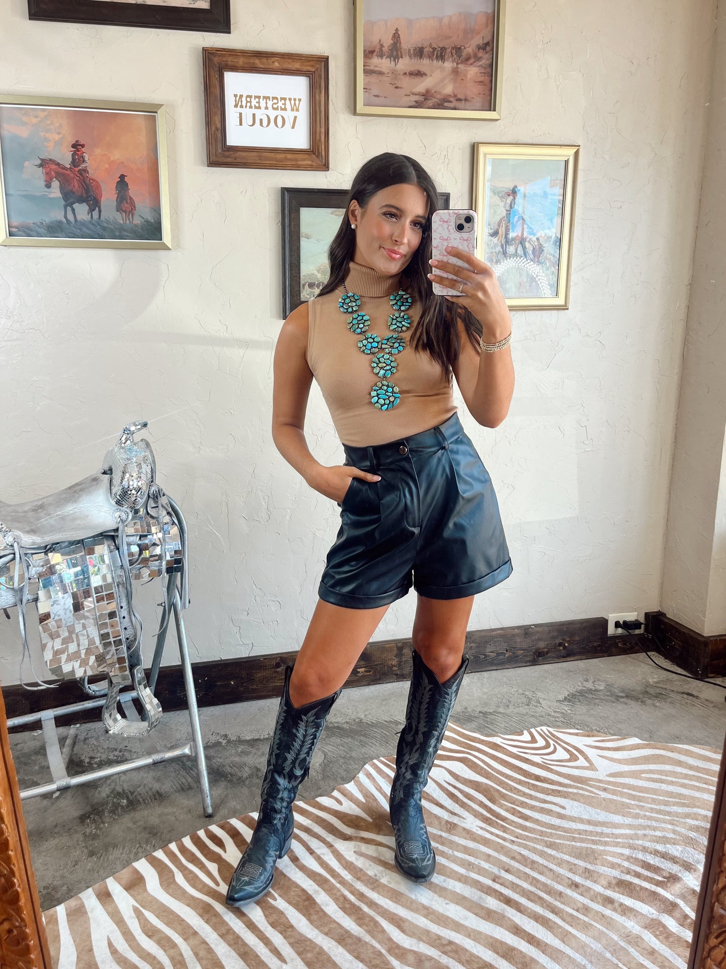 Layla Shorts in Black- Size XL