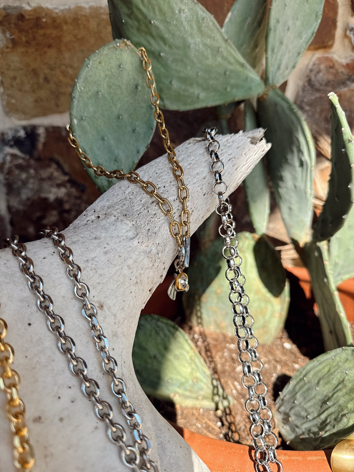 The Filly Necklace