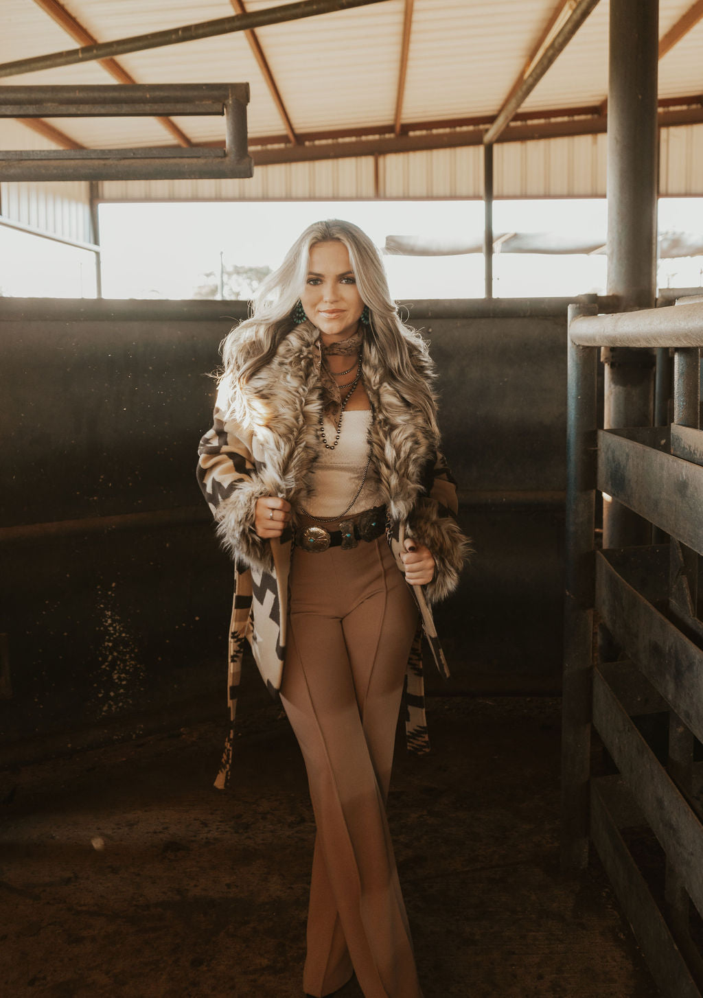 The Ranchers Wife Trousers in Taupe