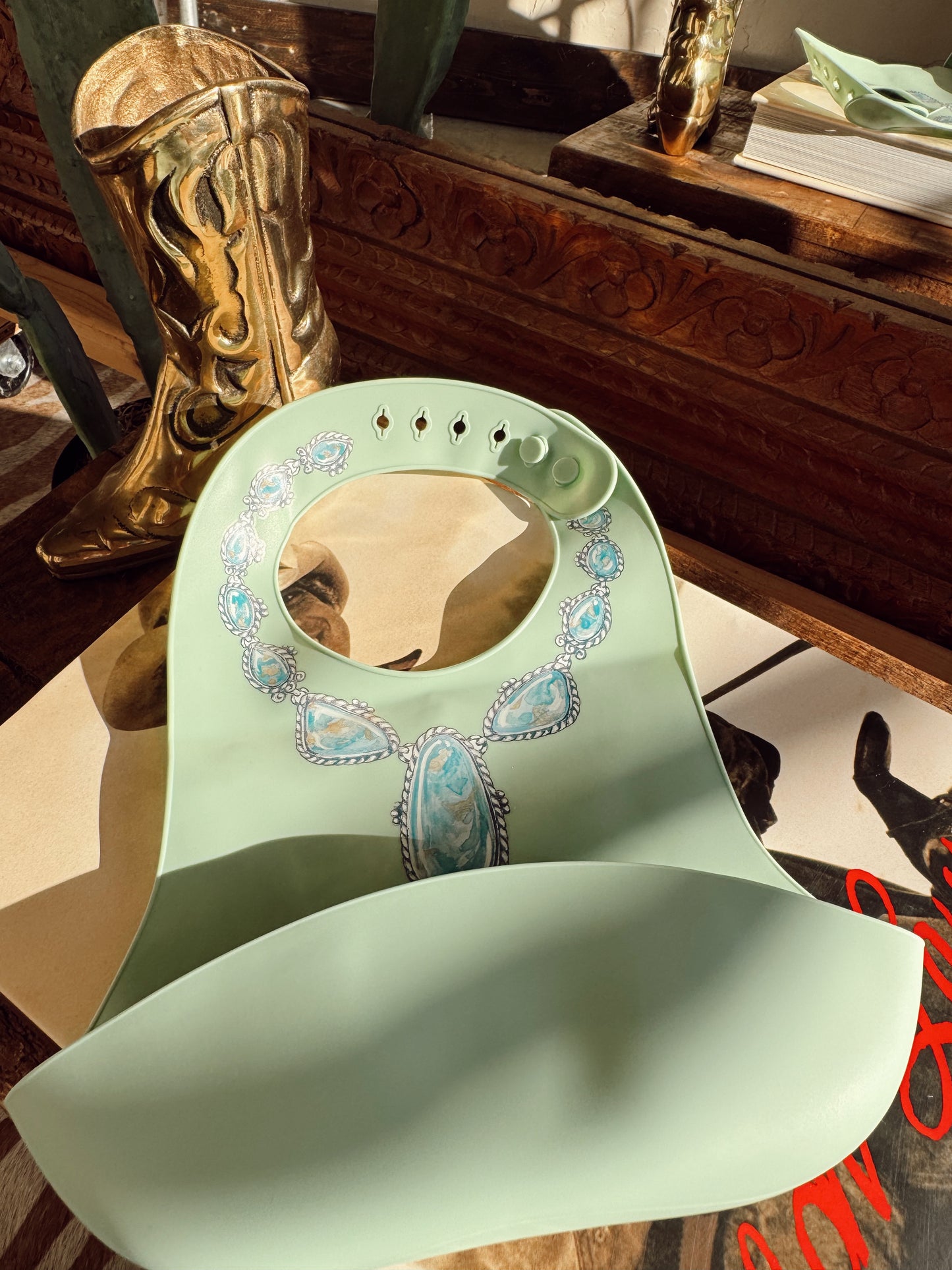 The Turquoise Lariat Silicone Bib in Green