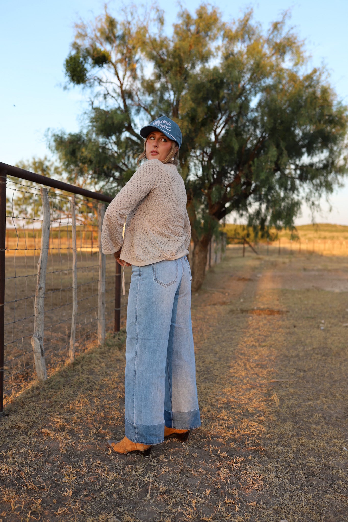 The Cambree Jeans in Light Wash