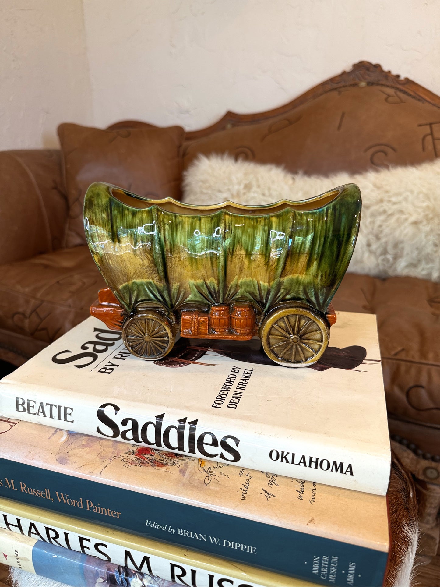 VINTAGE Green On the Trail Wagon Planter