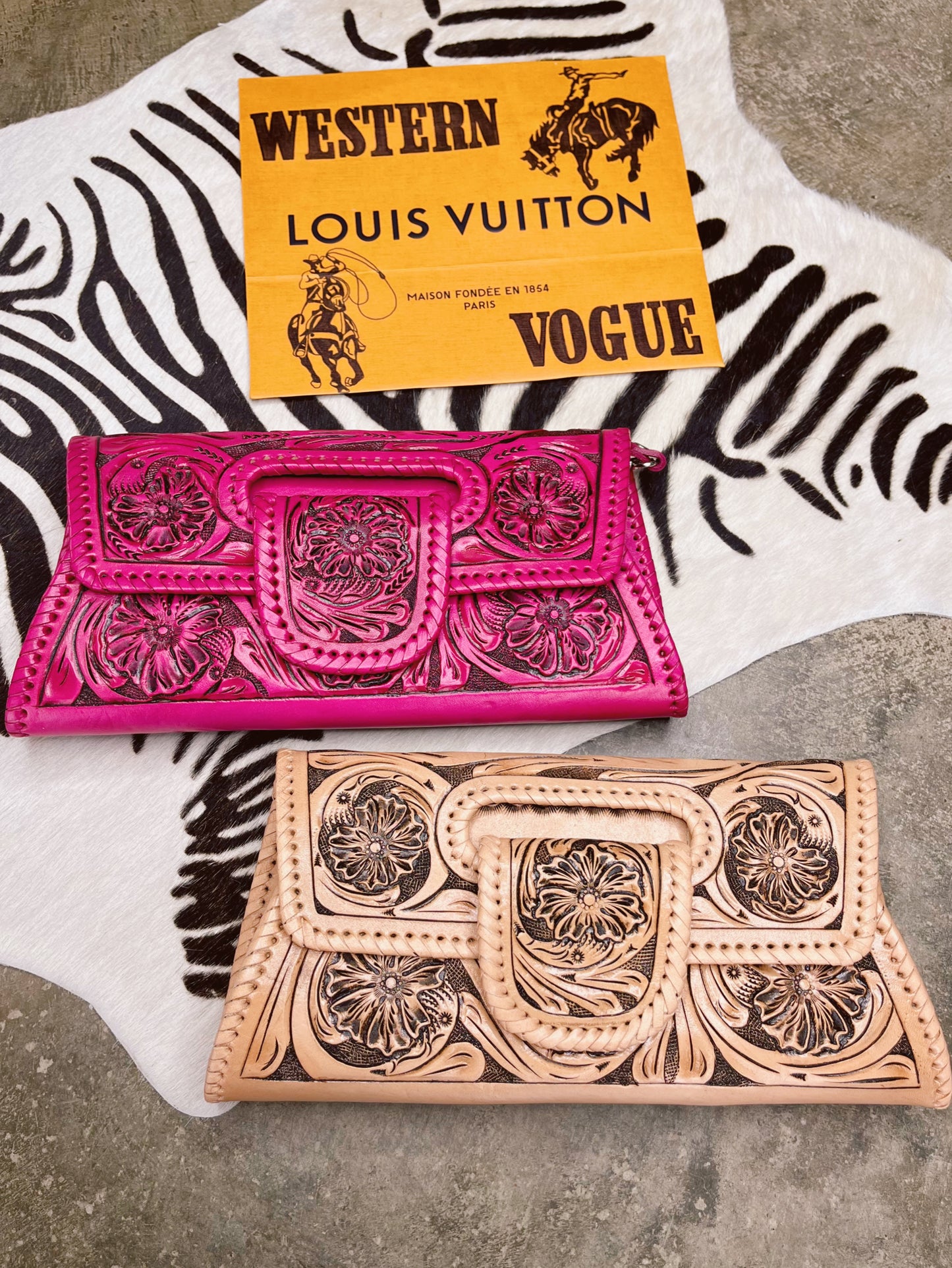 The Lenguete Chico Crossbody
