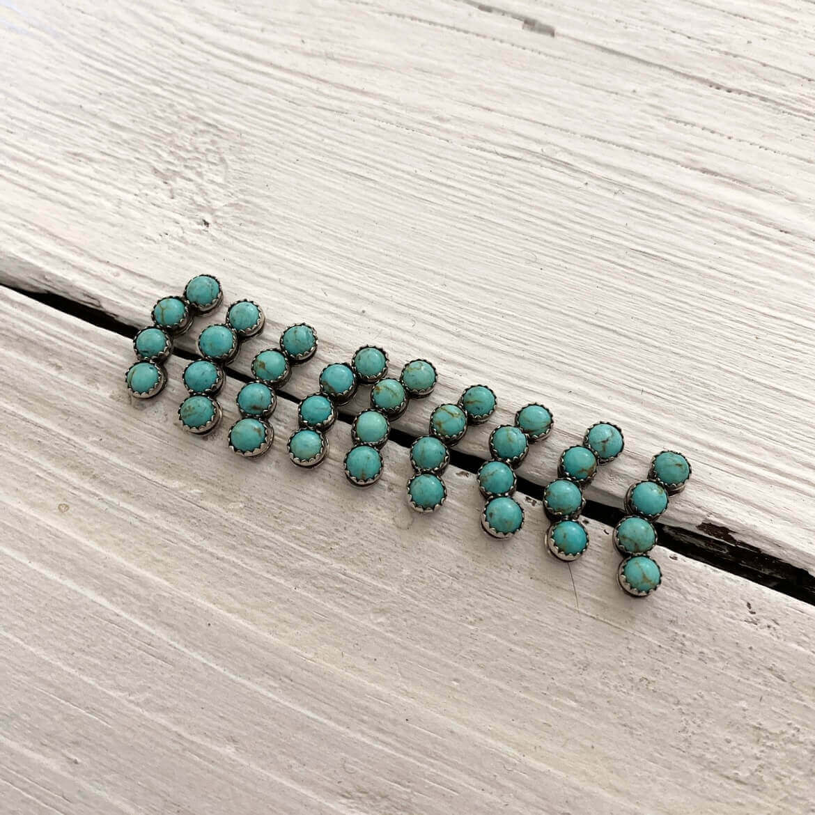 Ear Crawlers SINGLES