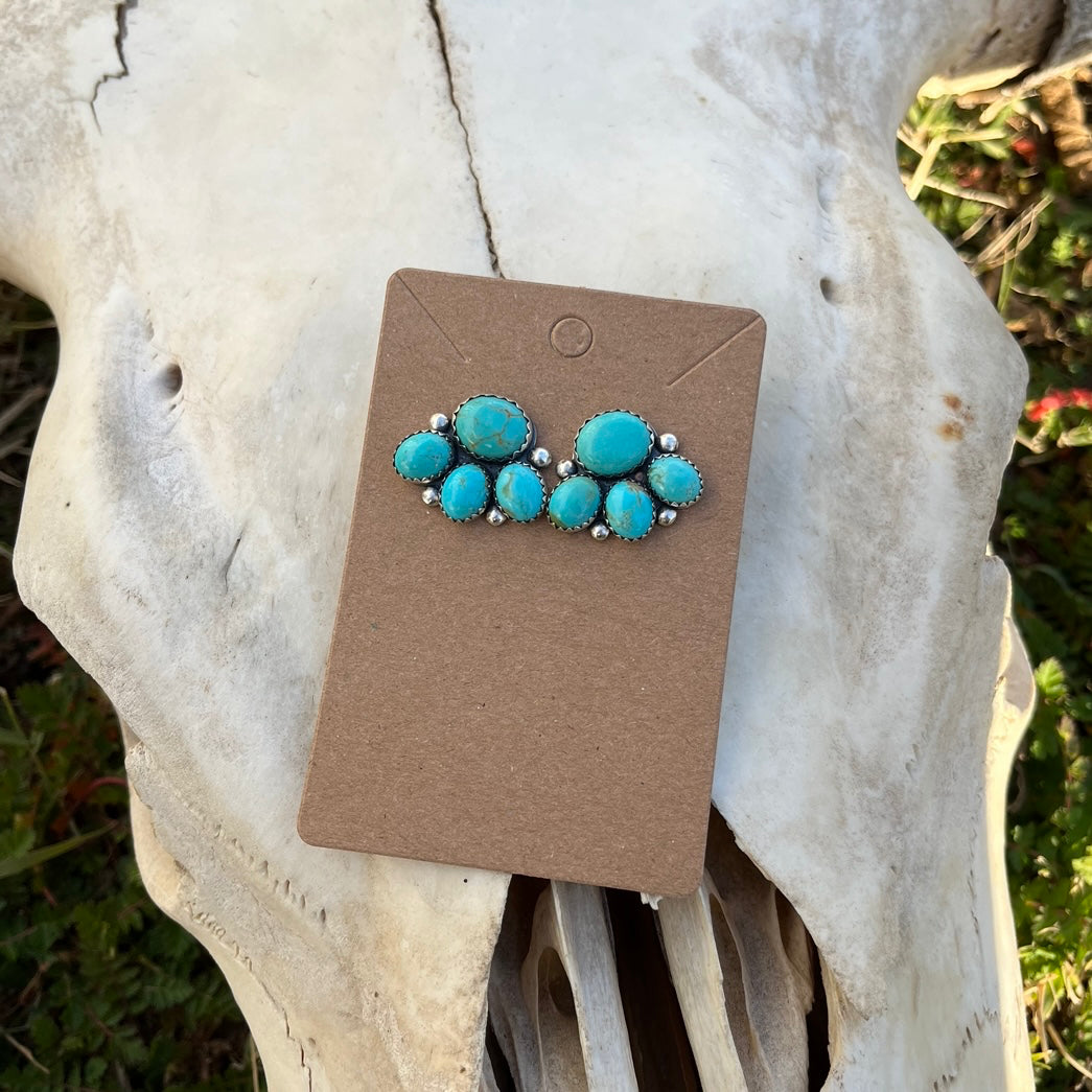 Molly Studs