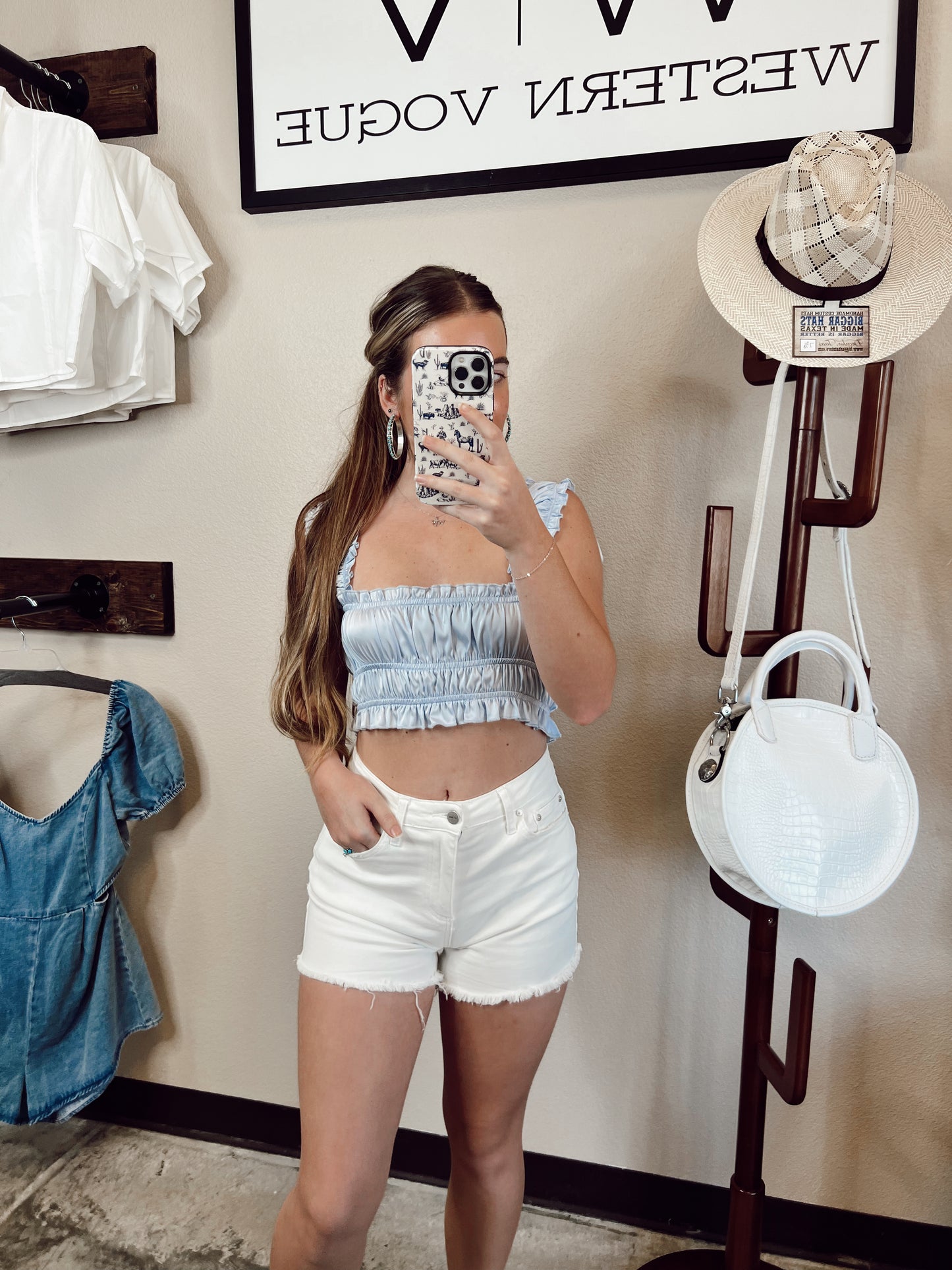 Kate Top in Sky