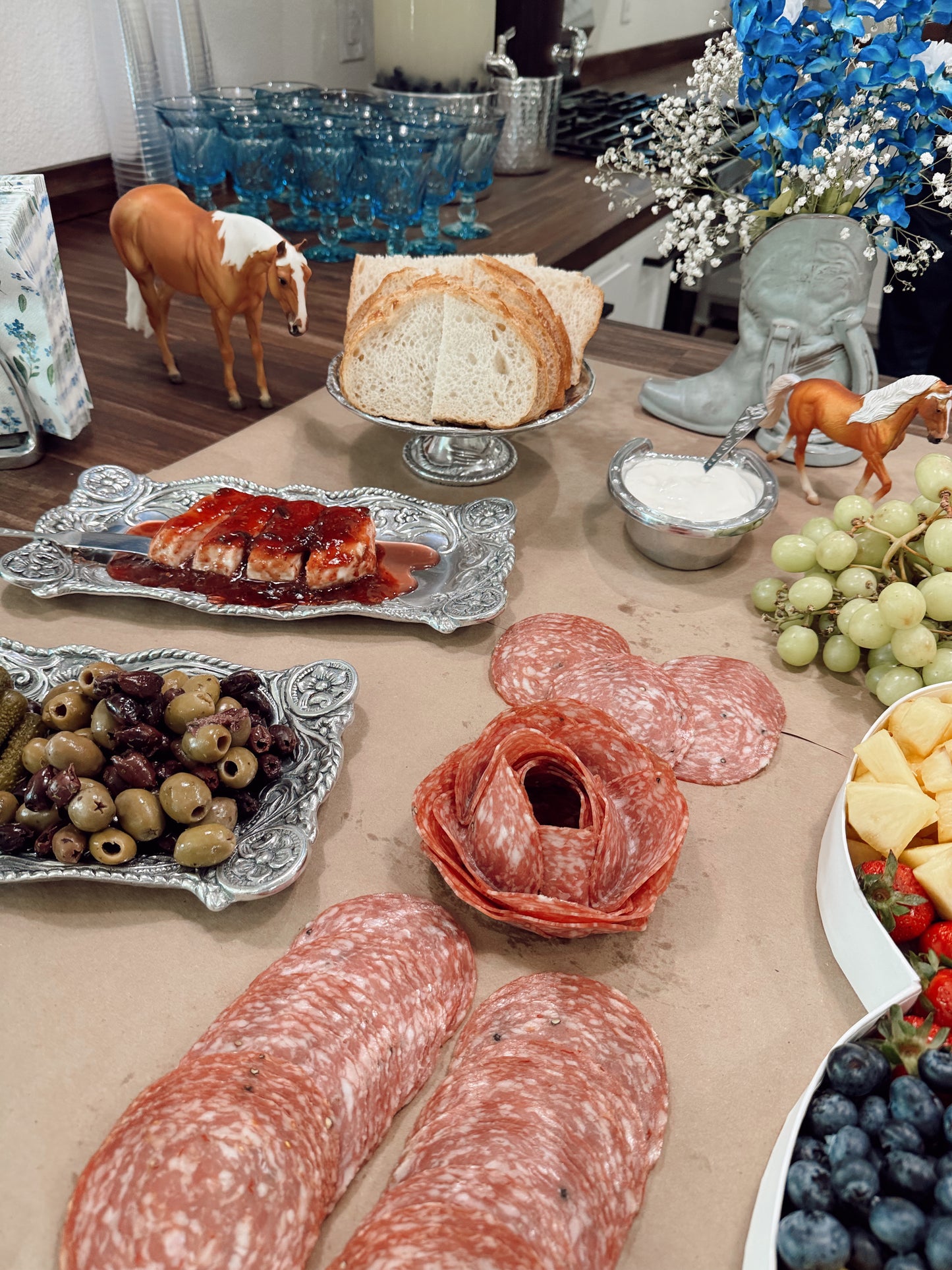 The Horseshoe Dish