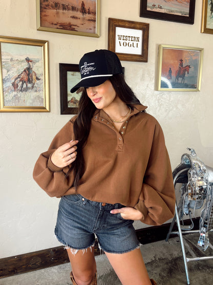 The Piper Sweatshirt in Brown