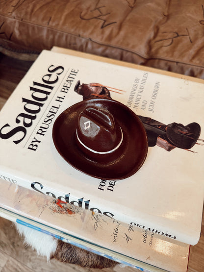 VINTAGE POTTERY COWBOY HAT
