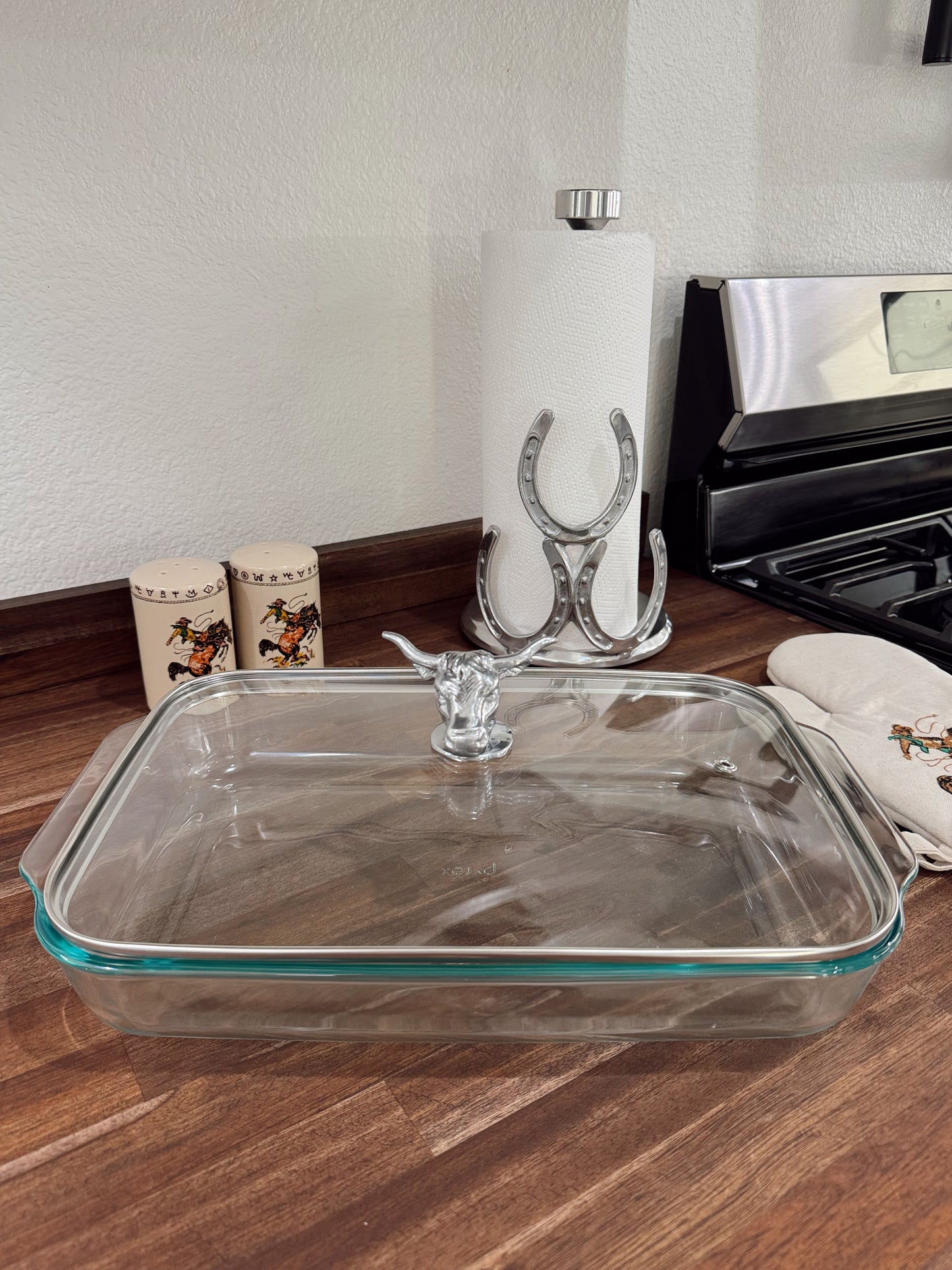 The Bull Baking Dish