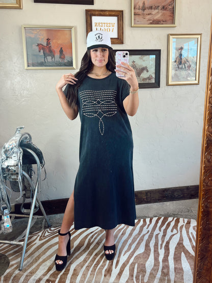 The Western Boot Stitch T-Shirt Dress {2 COLORS}