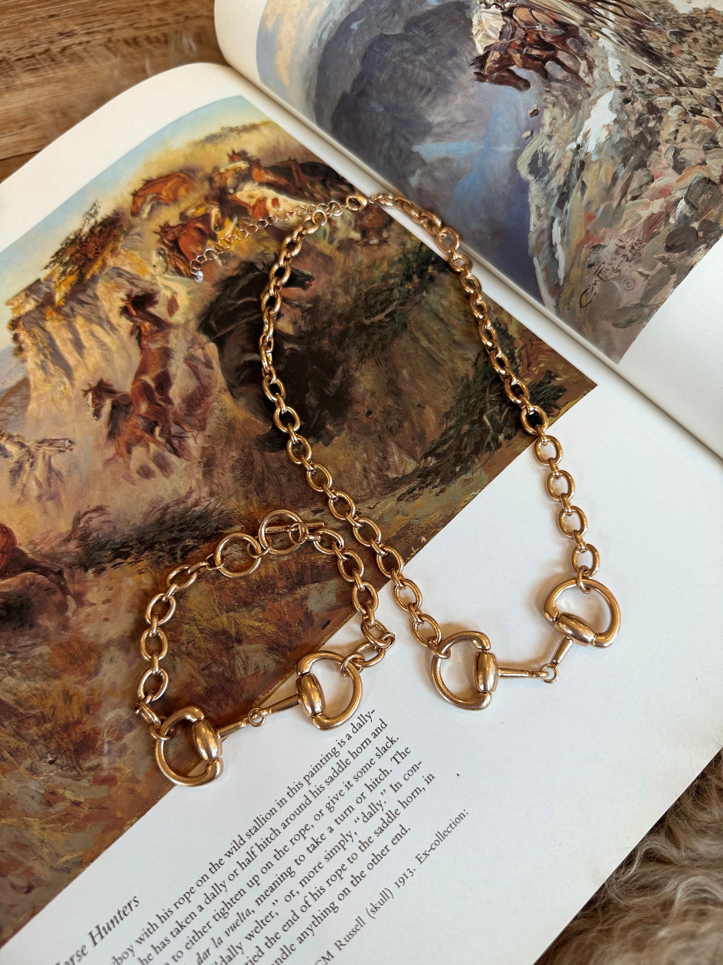 The Horse Bit Chain Necklace in Gold