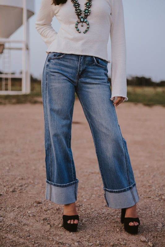 The Fiona Jeans in Dark Wash