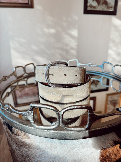 The Gunslinger Belt in Sand