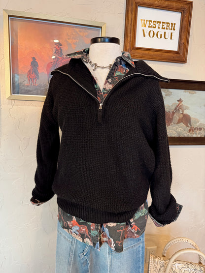 The Quinlee Sweater in Black