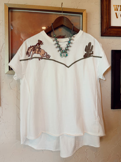 The Mae T-Shirt