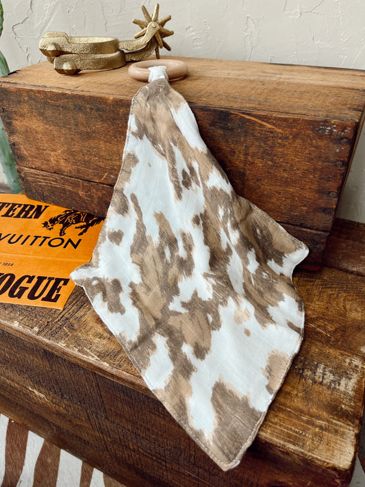 The Yellowstone Cowhide Teether