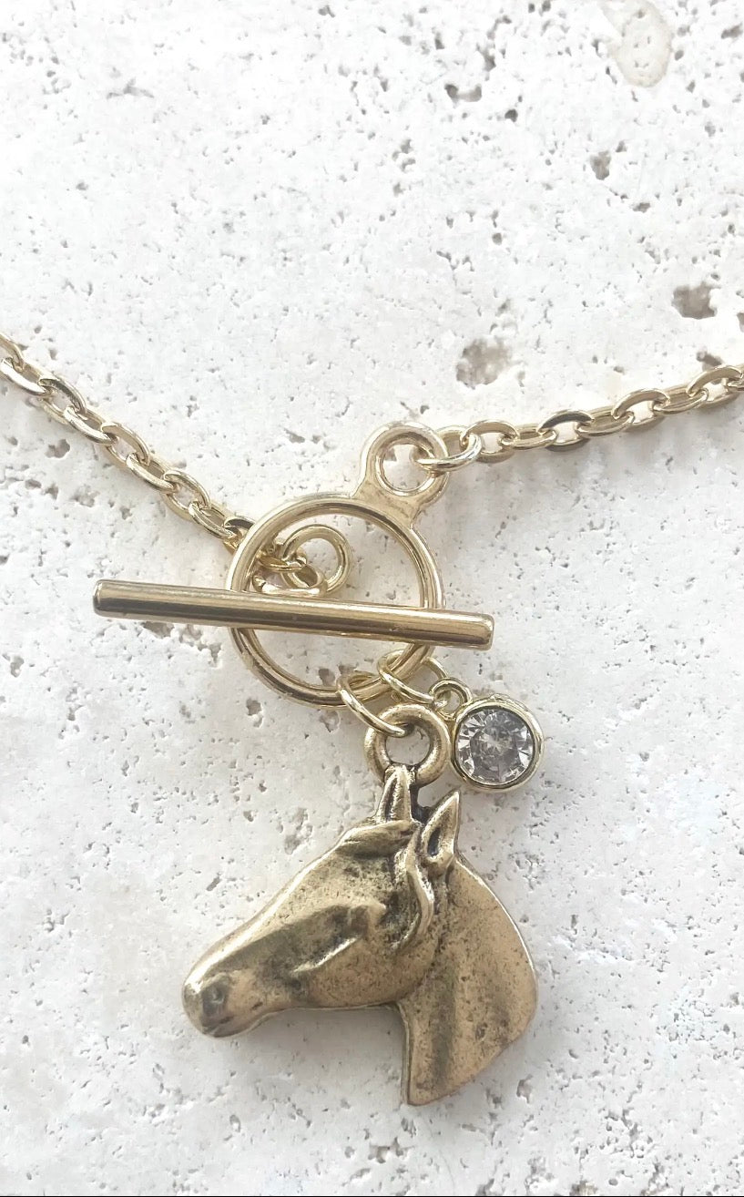 The Filly Necklace in Gold
