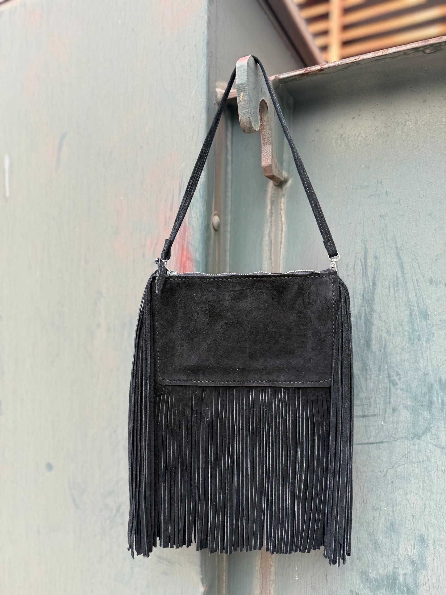 The Raglet Bag in Black