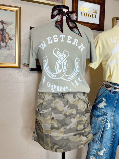 The Lucky Horseshoes Western Vogue T-Shirt
