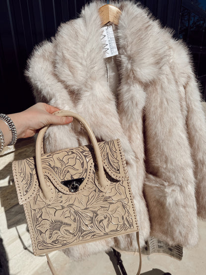 The Que Chula Dos Botones Bag