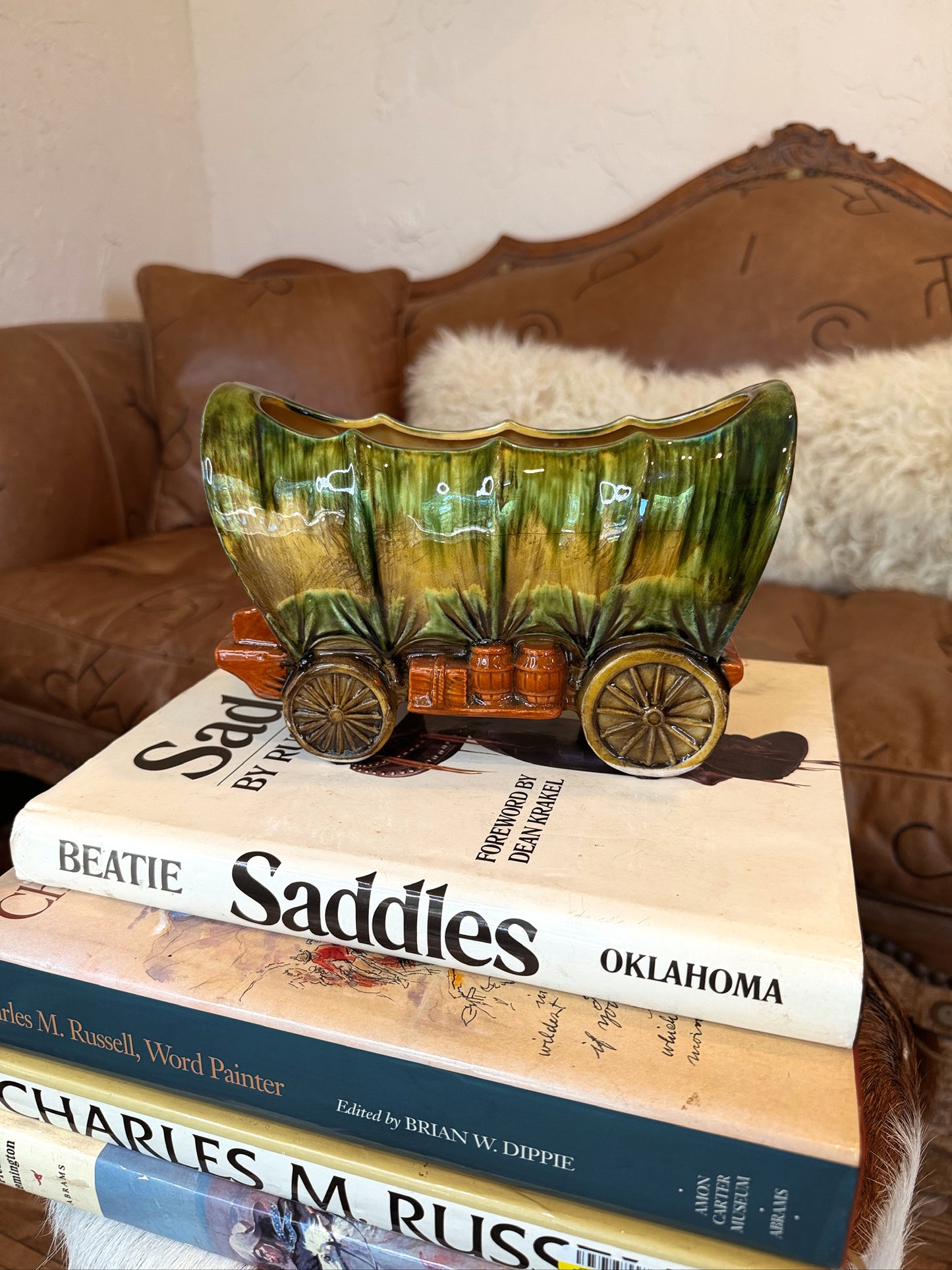 VINTAGE Green On the Trail Wagon Planter