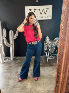 The Wrangler Wanderer 622 Dark Wash Flares