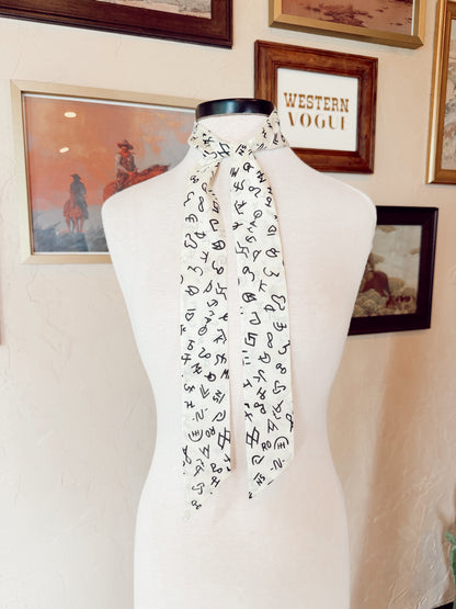 The Branded Twilly in Ivory