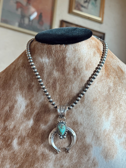 The Naja on Navajo Pearls Necklace