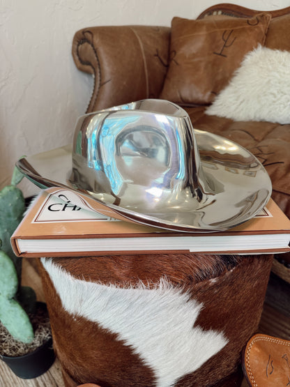 The Ten Gallon Hat Chip & Dip Platter