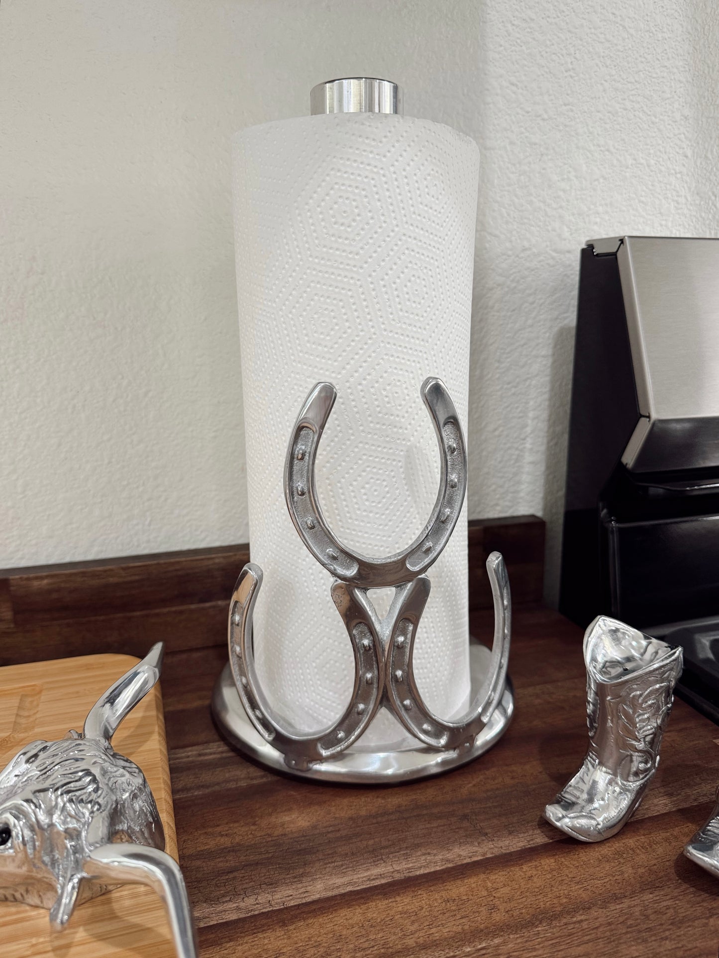 The Horseshoe Paper Towel Holder