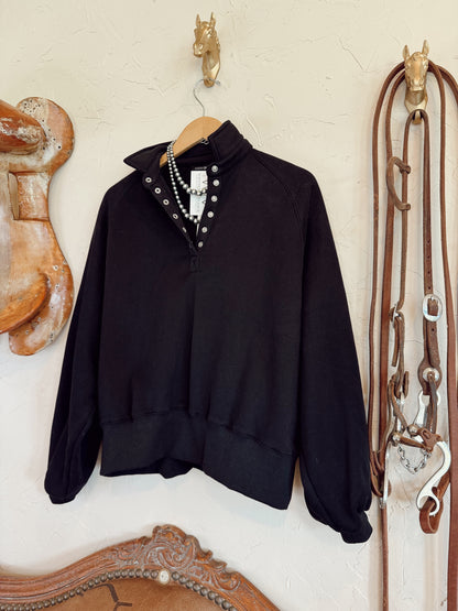 The Piper Sweatshirt in Black
