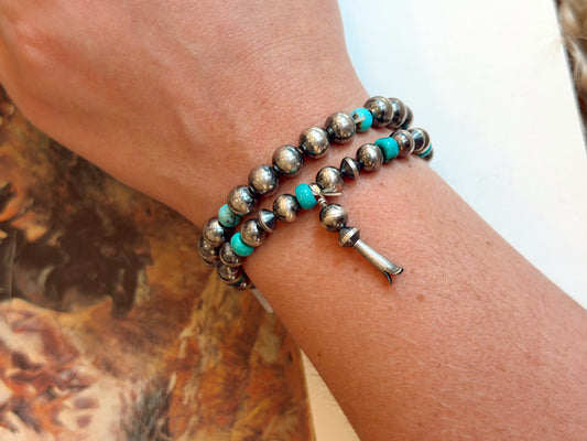 The Stretchy Navajo Pearl Bracelet
