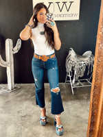 Load image into Gallery viewer, The Ariat Athena Caroly Kick Flare Jeans

