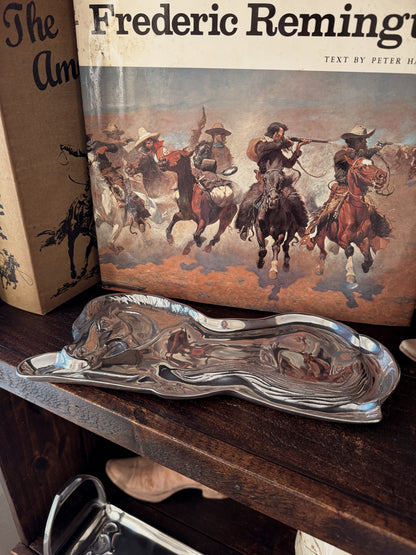 The Horse Tray