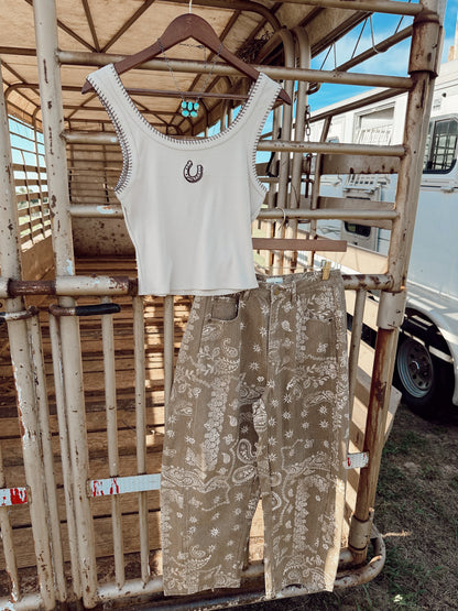 The Taupe Horseshoe Tank