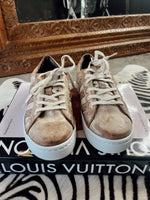 Load image into Gallery viewer, The Sheridan Sneakers
