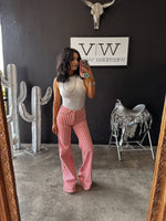 Load image into Gallery viewer, The Wrangler Wanderer 622 Raspbery Ripple Flares
