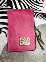 Load image into Gallery viewer, Rail Three Ranch Mini Pocketbook
