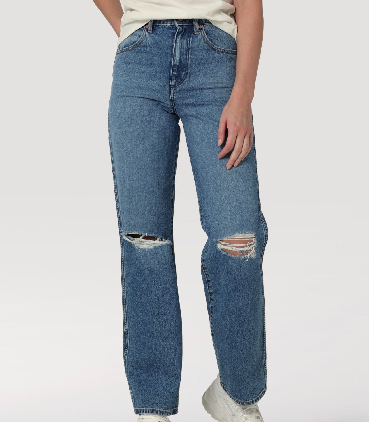 The Wrangler Relaxed Mom Patty Jeans