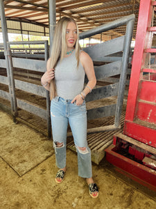 The Tracey Jeans in Light Wash