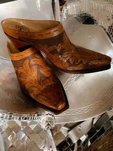 The Charlie 1 Horse Mules