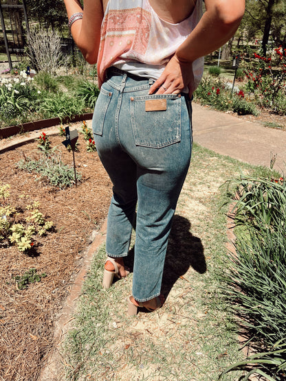 The Wrangler Wild West 603 Peach Tint Jeans