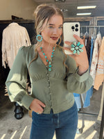 Load image into Gallery viewer, The Ventura Top in Green
