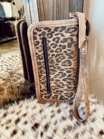 Load image into Gallery viewer, The Double J Cheetah Zipper Wallet
