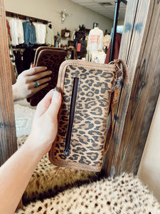 The Double J Cheetah Zipper Wallet